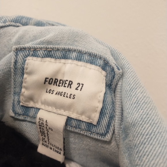 Forever 21 Light Blue Distressed Jean Jacket - Picture 2 of 3